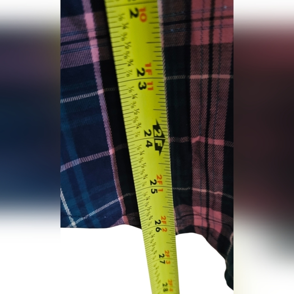 Victoria's Secret - NEW Plaid Shimmery Lightweight Pajama Top - Just the top!​​​ - Picture 7 of 8